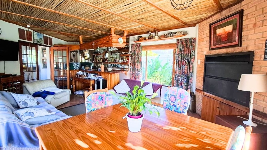 4 Bedroom Property for Sale in Lower Robberg Western Cape